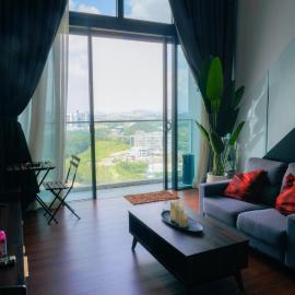 The Place Cyberjaya Duplex with Putrajaya View, hotel in Cyberjaya