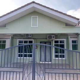 Sun Galaxy Homestay Jasin, hotel in Bemban