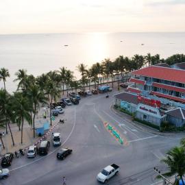 S2 Hotel Bangsaen, hotel en Bang Saen