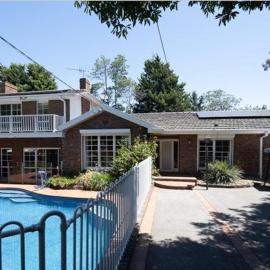 Paradise Holiday Home, hotel a Melbourne