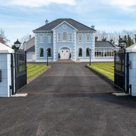Mongalvin, hotel in Whitehill