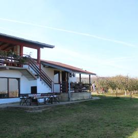 Salaš Belo Brdo, hotel in Čerević