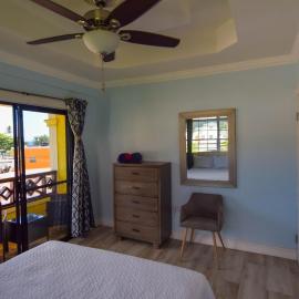 Piton View Apartment With Jeep Rental - GREAT COMBO DEAL- Explore St Lucia
