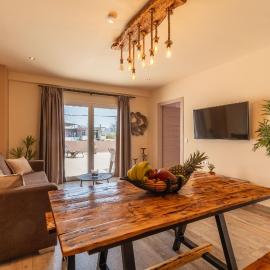 Kournás में, होटल Semiso Beach Suites