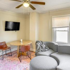 Walk to Dtwn Hudson: Cozy Upstate Apartment