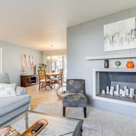 1/2 Mi to Boat Launch: Family Getaway in Menasha! โรงแรมในMenasha