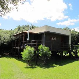 Cabaña El Trisquel, hotel a Villa Serrana