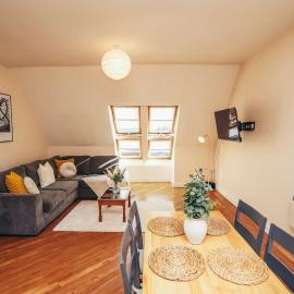 Penthouse 2 Bed Apartment in Derby with Gated Parking, hotell i Derby