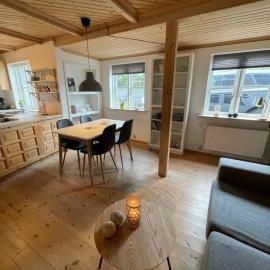 Hyggelig lejlighed โรงแรมในHoyvík
