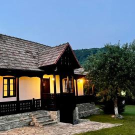 Casa Traditionala Klaus, hotel sa Trăisteni
