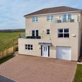 The Rise-5 Bed-4 Bath-Family-Beach-Home