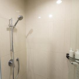 Spacious 2 Bedroom Apartment Near SMS Mall, hotel em Pumpangsineng
