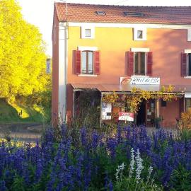 Hote de l'île chez Wendy et Fred – hotel w mieście Jumeaux