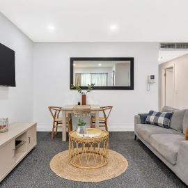 Pier 108 Glenelg, hotel u gradu Glenelg