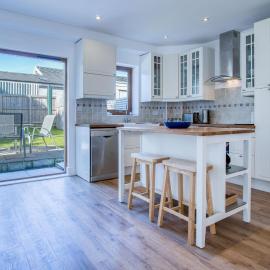 Nottage Road - 3 Bedroom Holiday Home - Mumbles