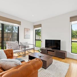 Domi Rentals - The Fregon Townhouse