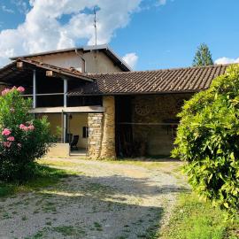 Duplex in casa rurale con cortile privato