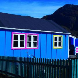 Pipaluk - a warm place in a cool country, hotel in Narsaq