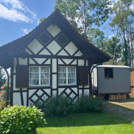Rebhaus - Gartenhaus Schulweg 2 Ottoberg, hotel v destinaci Märstetten