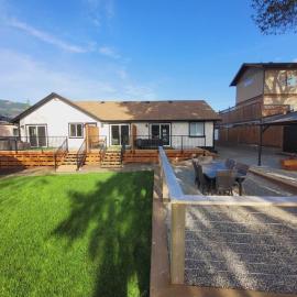 Riverside by Cowichan Lake Cottages, hotel in Lake Cowichan