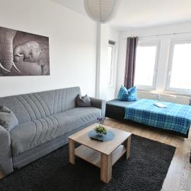 MeisterWerk Apartments - Buntes Haus