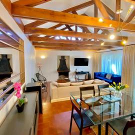 Casa Maitén Chillán - Hermosa Gran Ubicación, hotel di Chillán