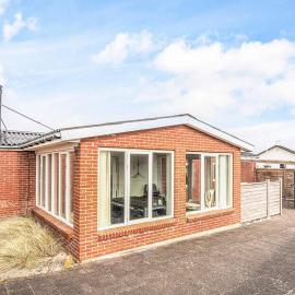 8 person holiday home in Ulfborg، فندق في Ulfborg