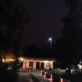 Private Villa With Pool, hótel í Chegāt