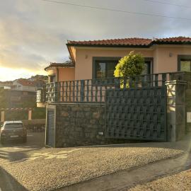 Rose Sun House, hotel u gradu 'Ponta do Sol'