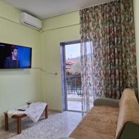 Olive Tree Apartment, hotel i Asproválta