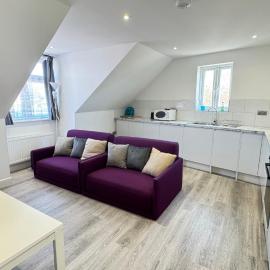 Flat 3 - 24 Cliff Road