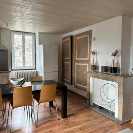Bel appartement avec wifi à Noyarey, hotel di Noyarey