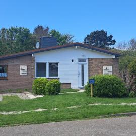 Bungalow Marita, hotel in Julianadorp