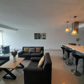 Amplio apartamento con vista campestre