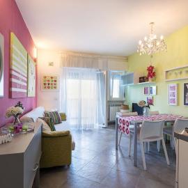 Italian Experience-Suite Artemare, hotel in Lido di Fermo