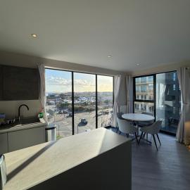 Penthouse - Harbour Views