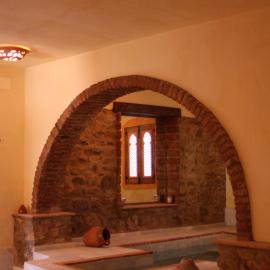 La Molinilla Apartamentos y Hammam, hotel di Linares de la Sierra