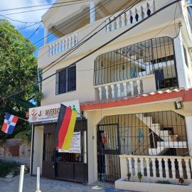 Dona Beba Guesthouse、La Caletaのホテル