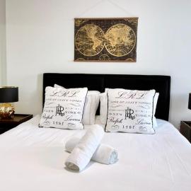 Urban Heaven with free parking, khách sạn ở Bracknell