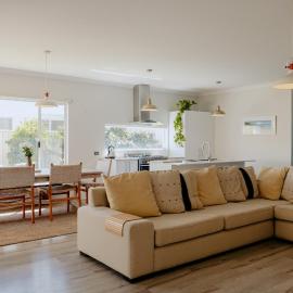 Papillon Pet Friendly 3BR Home with Fenced Yard Dunsborough