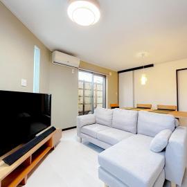 Iroha House イロハの宿, hotel in Osaka