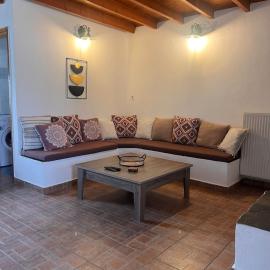 Monolithos, hotel in Varos