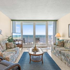 Smyrna Beach Club 818B, Hotel in New Smyrna Beach
