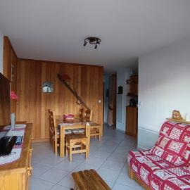 Appartement cosy à Montgenèvre avec terrasse et parking