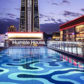 Humble House Taipei, Curio Collection by Hilton, hotel en Taipéi