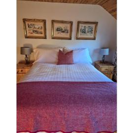 Barnesmore Cottage with views Dog Friendly โรงแรมในBarnesmore