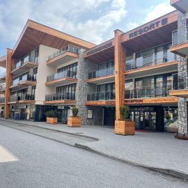 Hrebienok rezort súkromný apartmán D213, hotel en Starý Smokovec