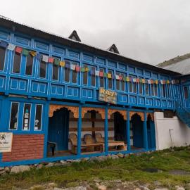 Raj guest House: Chitkal şehrinde bir otel