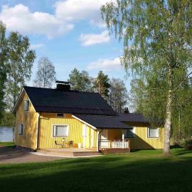 Viesnīca Villa Rusinlahti, private beach pilsētā Pieksemeki