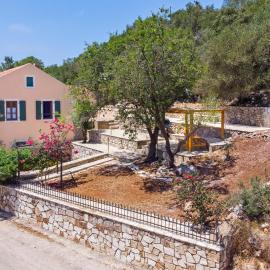 Kefalonia vintage home, hotell sihtkohas Mánganos